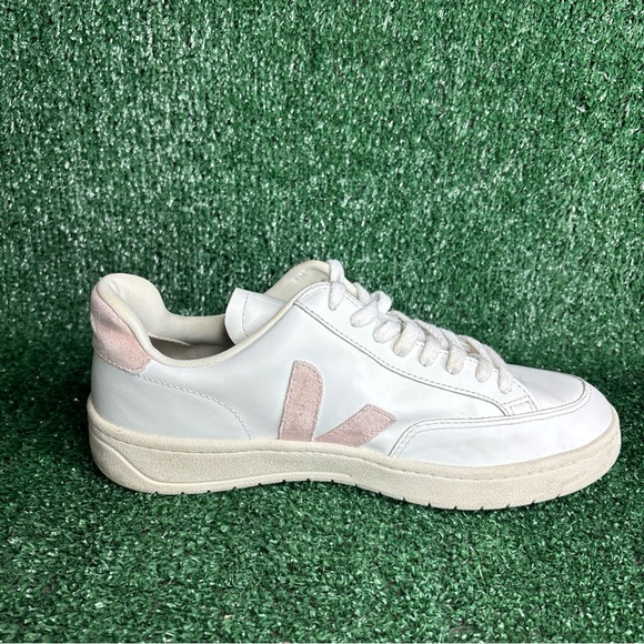 Veja V-12 Sneakers Women’s Size 10 White Pink Vegan Leather Lace Up Retro - Picture 6 of 12